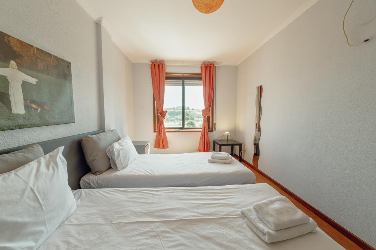 Matosinhos Seaside Apartment By Vacationy ภายนอก รูปภาพ