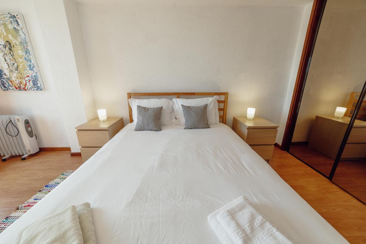 Matosinhos Seaside Apartment By Vacationy ภายนอก รูปภาพ