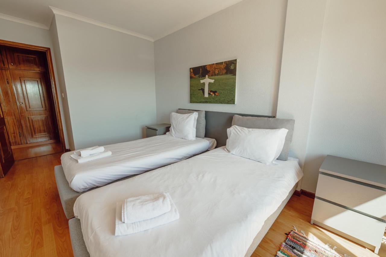 Matosinhos Seaside Apartment By Vacationy ภายนอก รูปภาพ